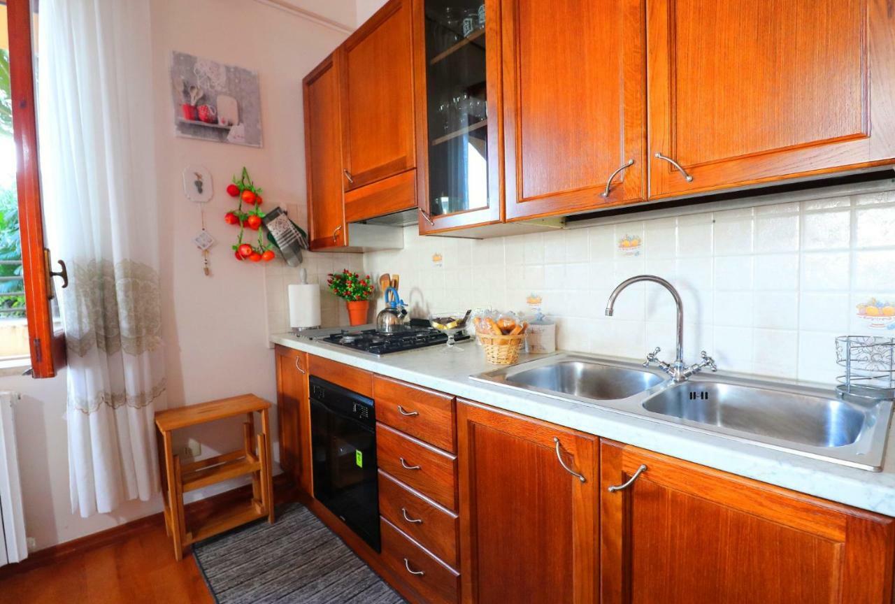 Апартаменты La Rosa Del Sud - De Vivo Realty Сорренто Экстерьер фото