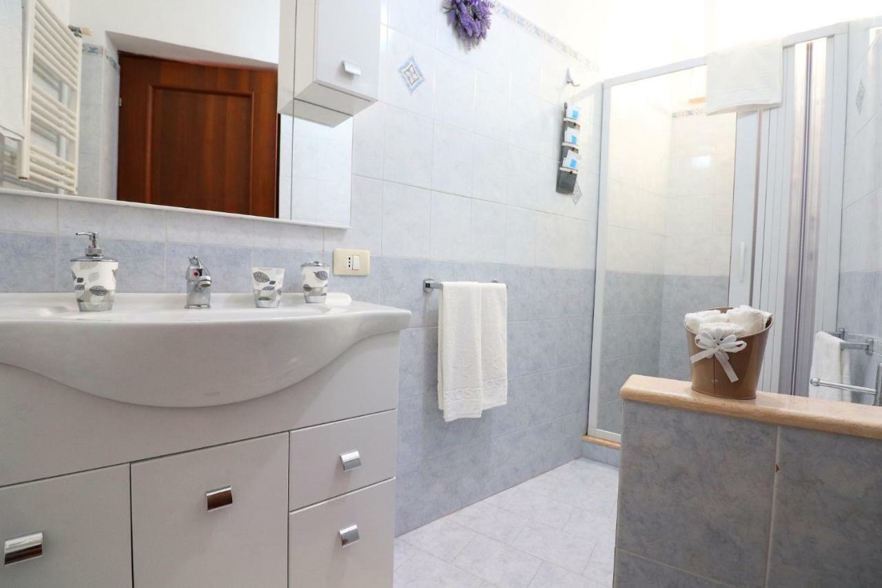 Апартаменты La Rosa Del Sud - De Vivo Realty Сорренто Экстерьер фото
